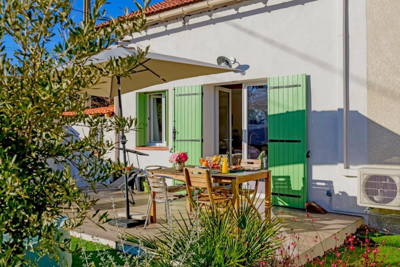 Villa Le Cabanon De Virginie Salin-de-Giraud Esterno foto