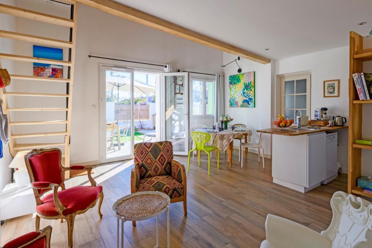 Villa Le Cabanon De Virginie Salin-de-Giraud Esterno foto